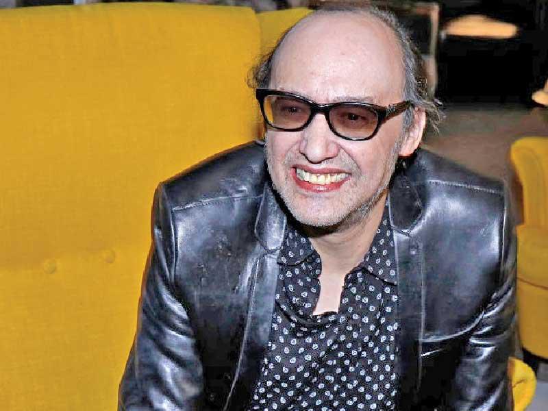 المطرب الفرنسي نيكولاس كير