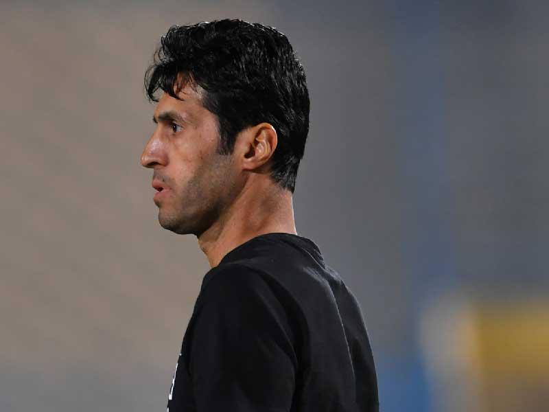  مدرب الفريق الأول لكرة القدم بنادي خيطان هاني الصقر