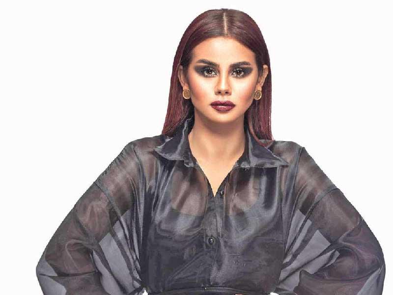 الممثلة منة عرفة