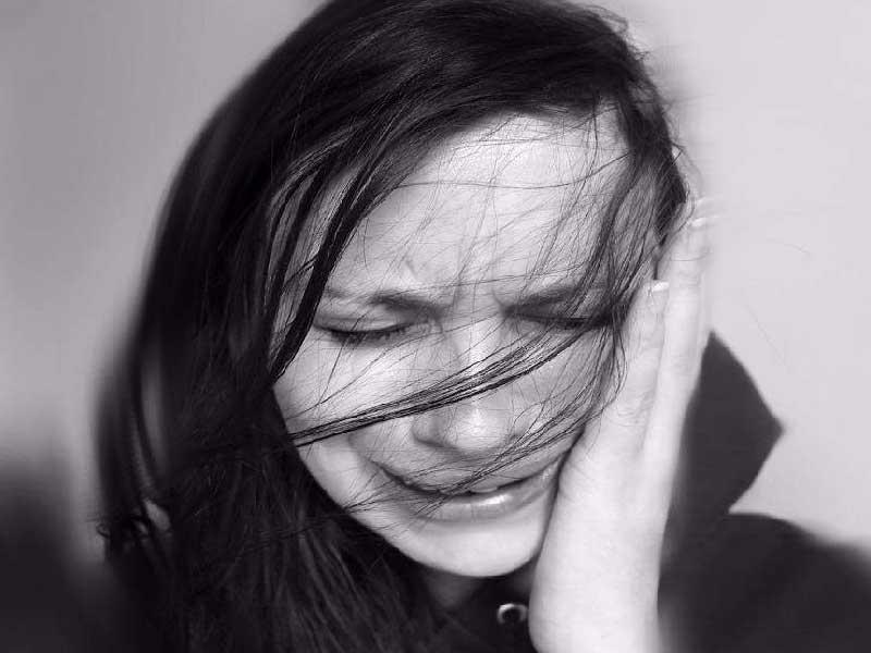 بكاؤها أنقذها