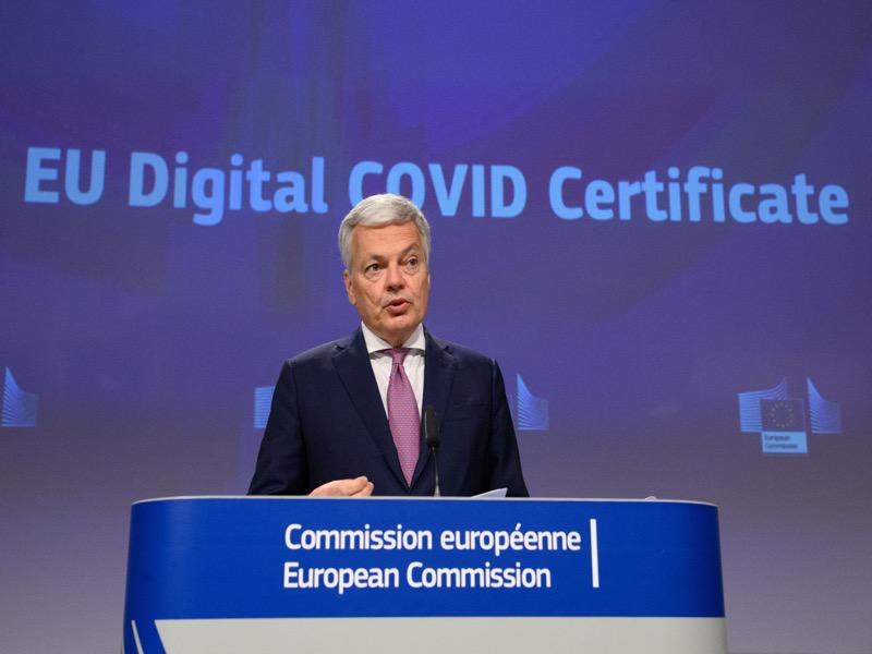 مفوض الاتحاد الأوروبي لشؤون العدل ديدييه ريندرز