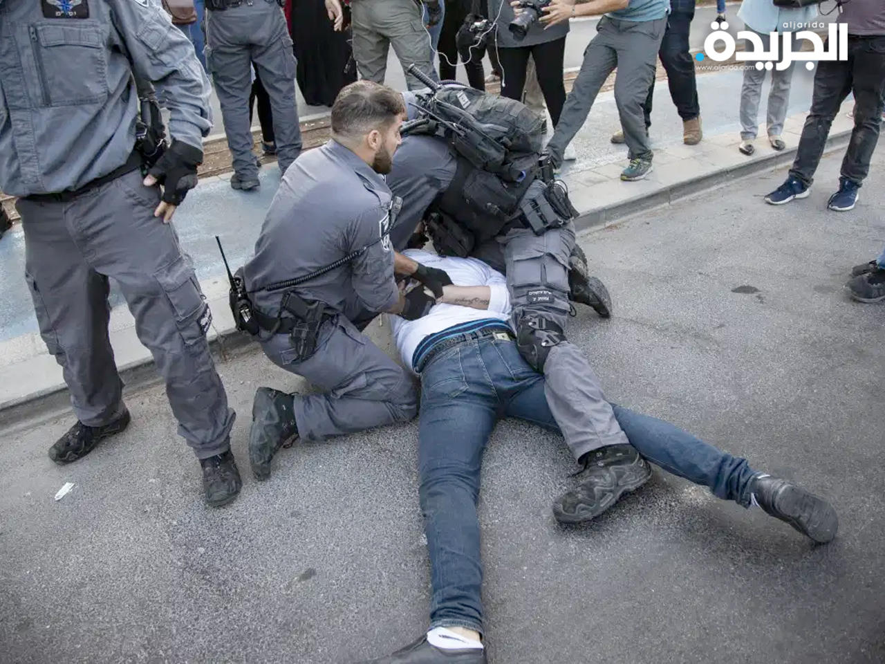 قوات الاحتلال تعتقل أكثر من 50 فلسطينياً في الضفة الغربية