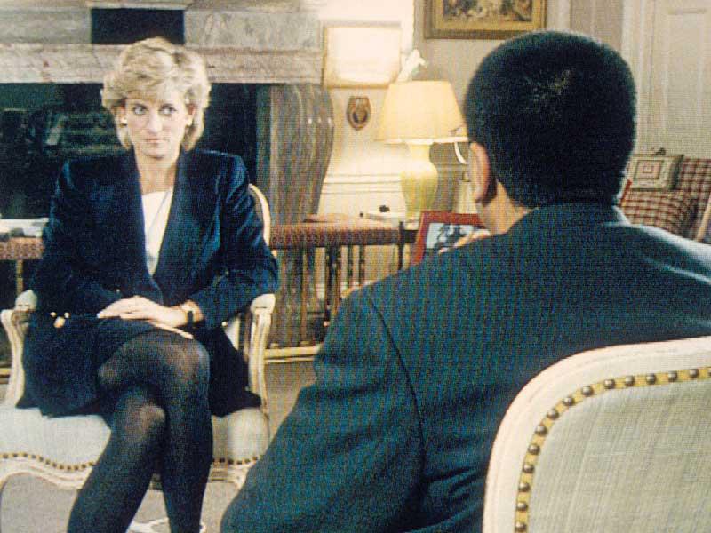 الأميرة ديانا أثناء المقابلة