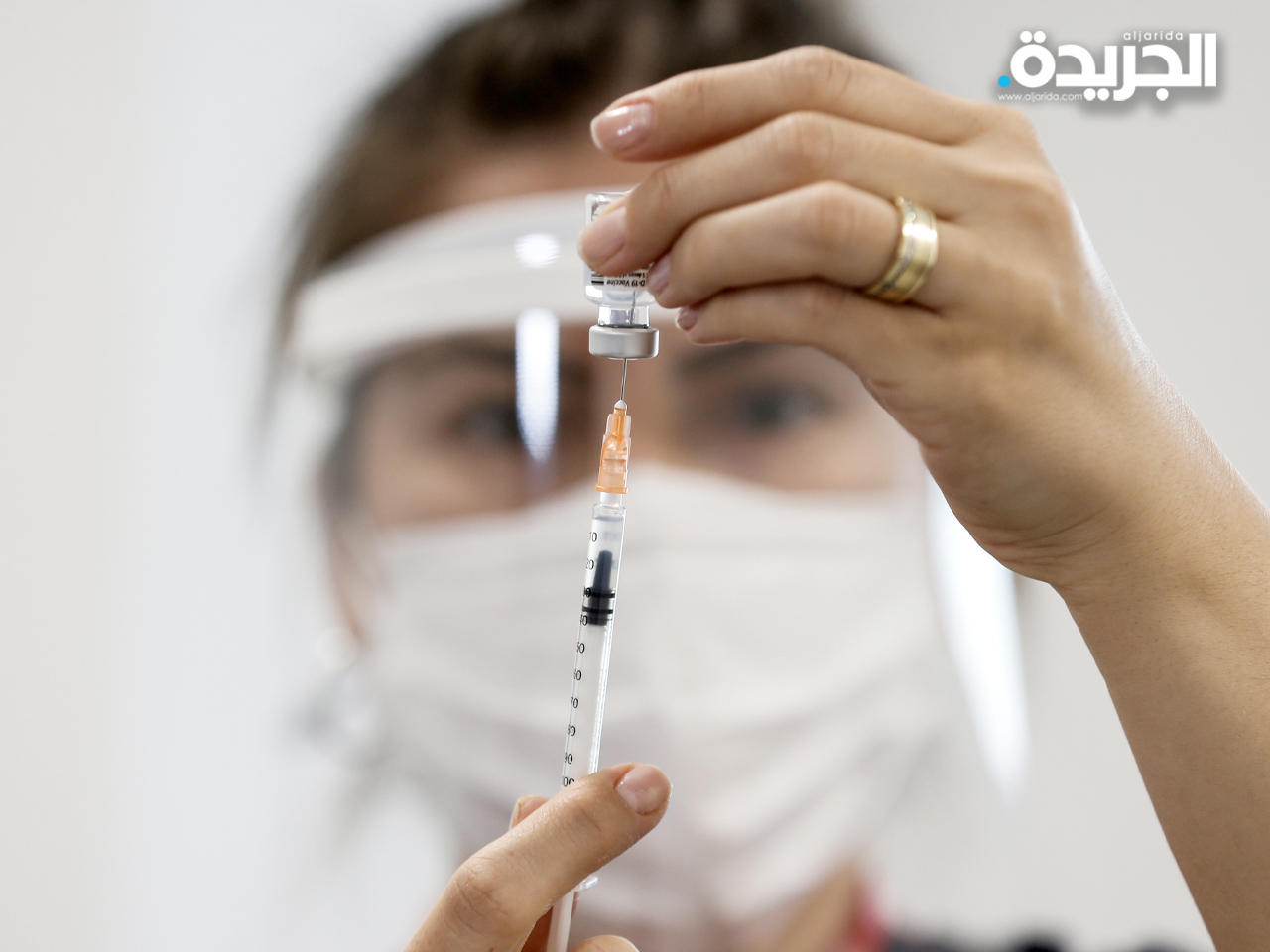 ولايات هندية توقف تطعيم الصغار بلقاح كورونا