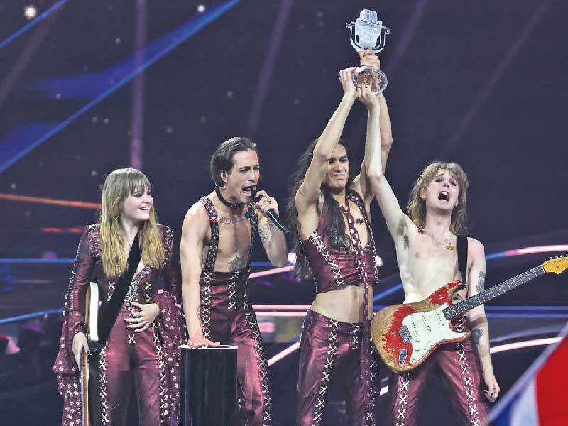 فرقة «مونيسكين» بالحفل