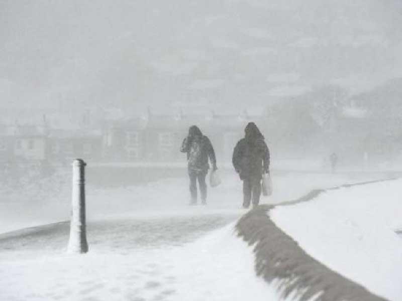 وفاة 21 متسابقاً من جراء موجة برد قارس