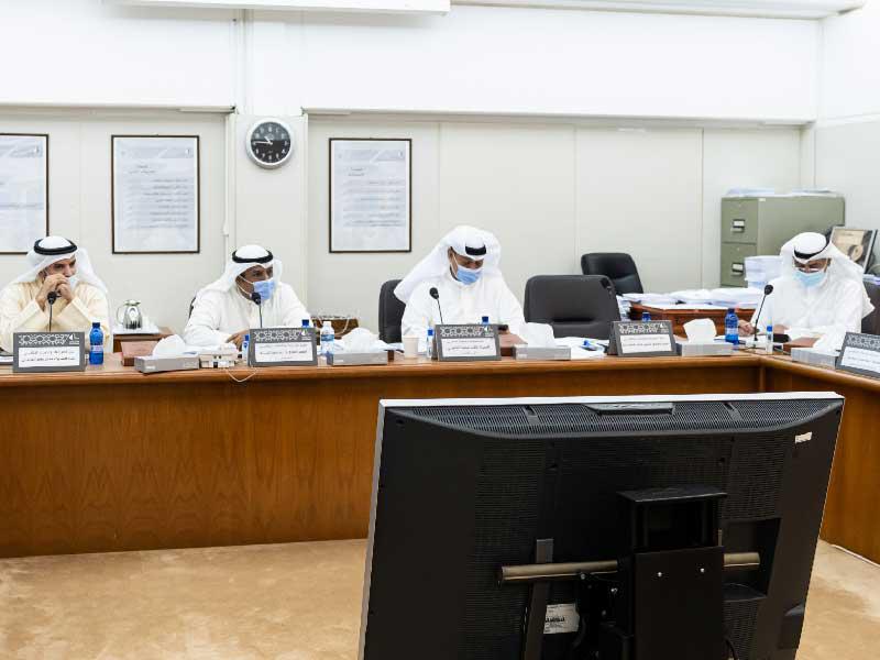  لجنة الميزانيات والحساب الختامي البرلمانية 