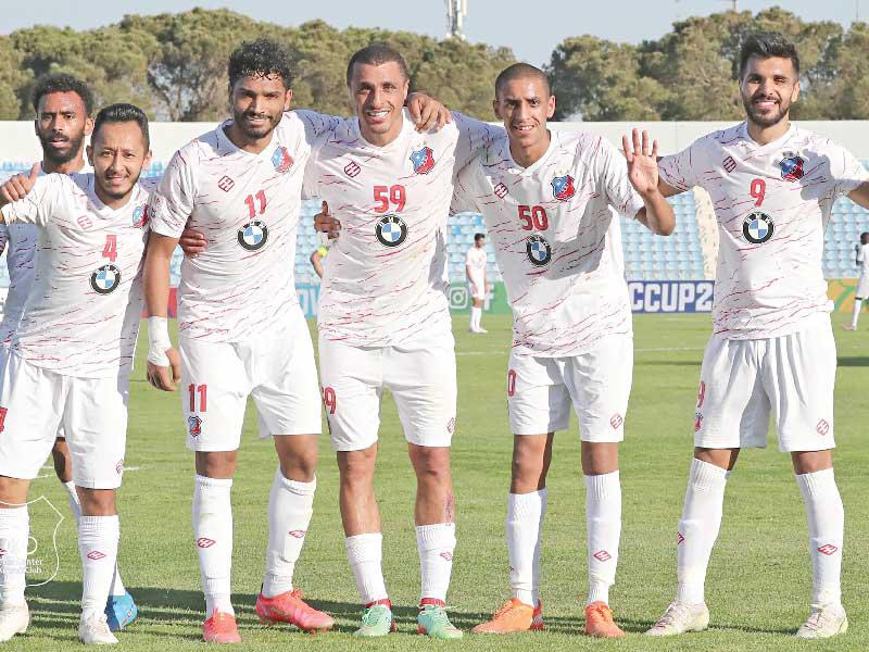 لاعبو الأبيض 