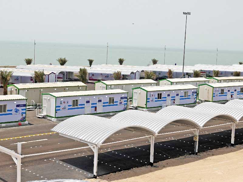 جانب من مركز التطعيم بالمركبات بجسر الشيخ جابر (تصوير ميلاد غالي)