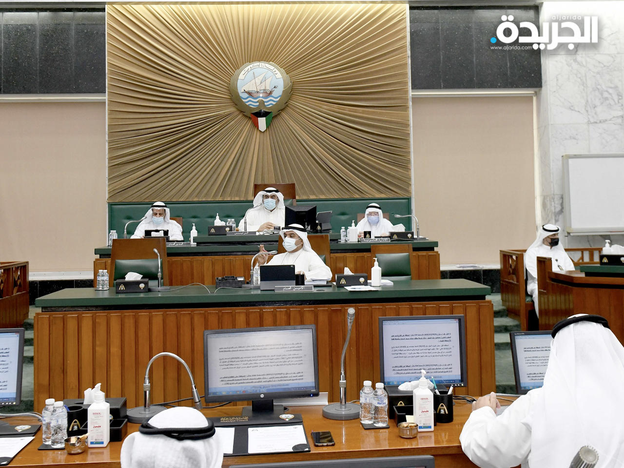 جانب من جلسة المجلس البلدي