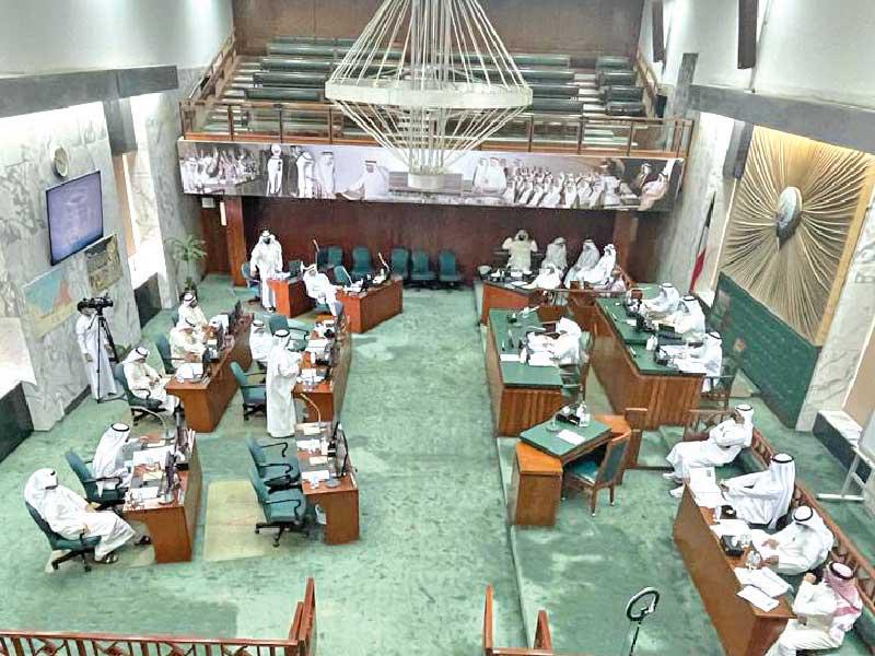 جانب من جلسة البلدي