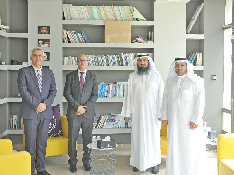 جانب من لقاء رئيس جمعية المهندسين فيصل العتل والسفير التونسي 