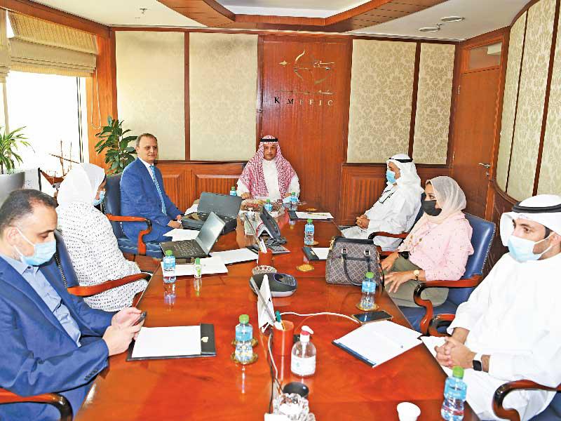 جانب من «العمومية»