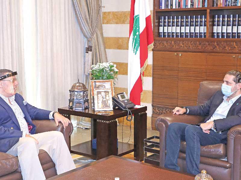 الحريري مستقبلاً السفير المصري أمس 