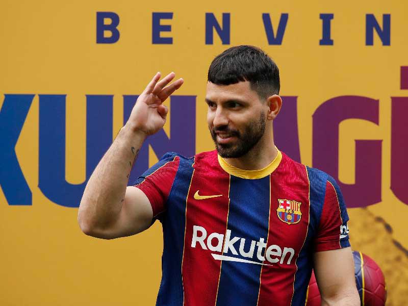 المهاجم الأرجنتيني المخضرم سيرخيو أغويرو