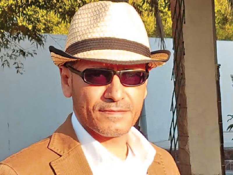 الشاعر الإماراتي عبدالعزيز جاسم