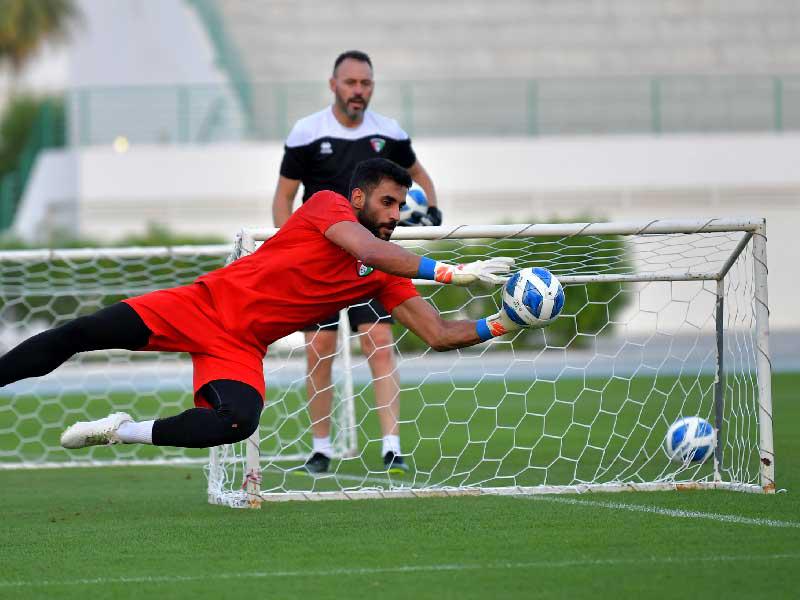 جانب من تجهيز حراس المرمى