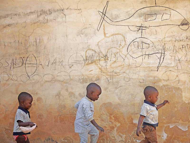 خطف 136 تلميذاً في وسط نيجيريا