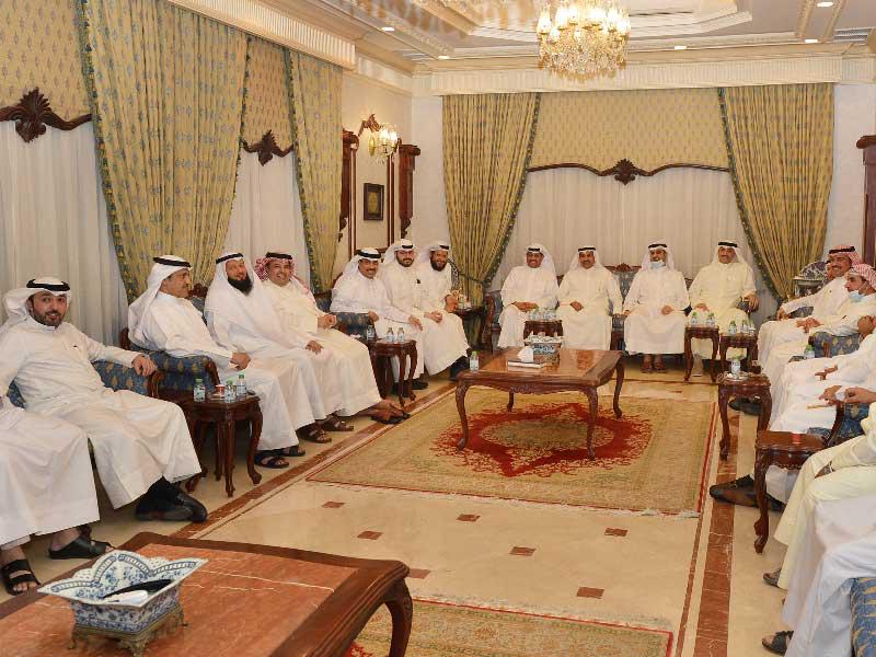 كتلة الـ 31 خلال اجتماعها بديوان النائب المطير الخميس الماضي