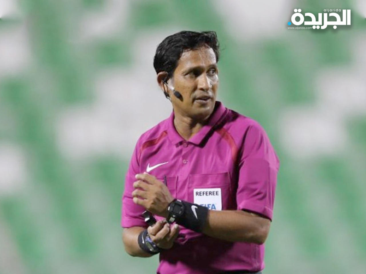 حكم مباراة عمان وقطر