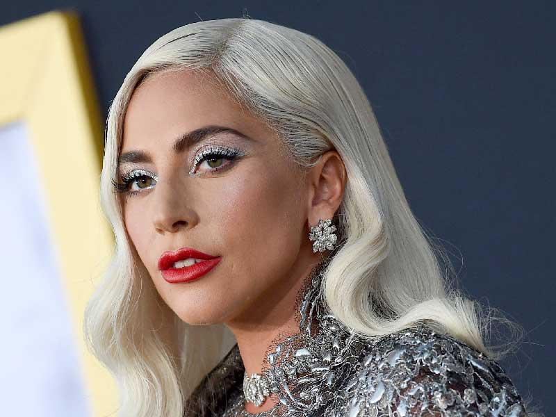 المغنية ليدي غاغا