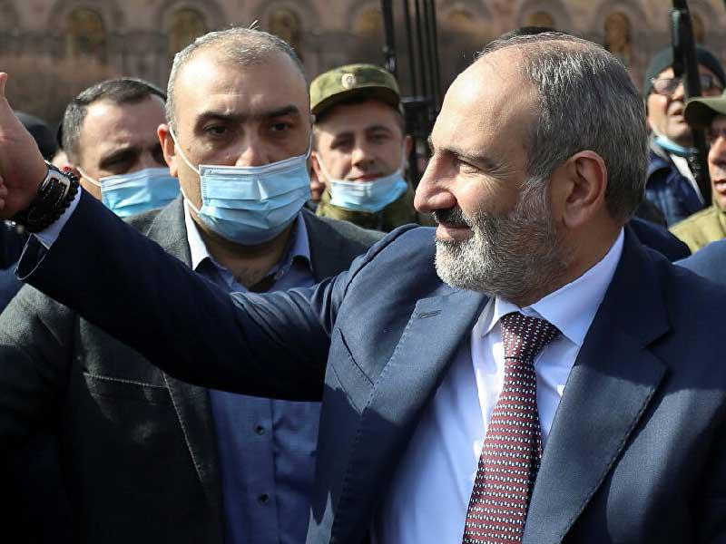 القائم بأعمال رئيس وزراء أرمينيا نيكول باشينيان 