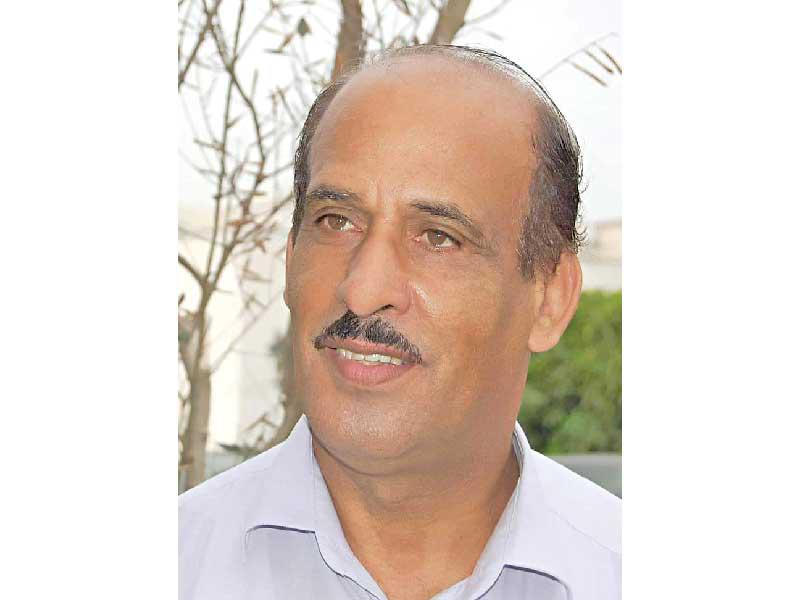 المخرج والممثل المسرحي عبدالمولى الزياتي