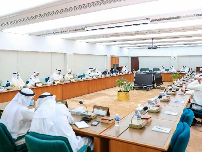 اجتماع سابق للجنة المالية