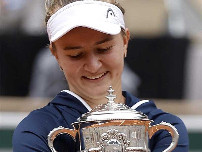  التشيكية باربورا كريتشيكوفا