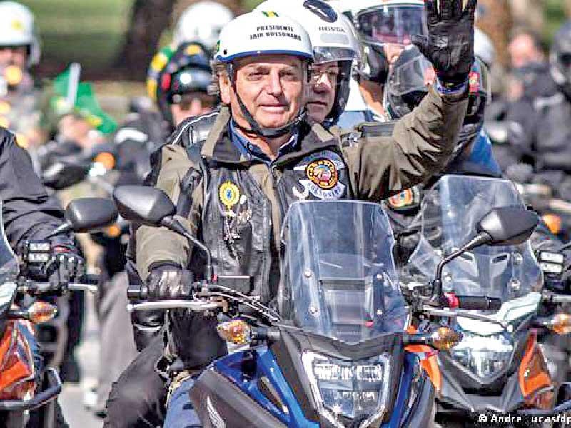 الرئيس البرازيلي جايير بولسونارو اليميني الشعبوي 