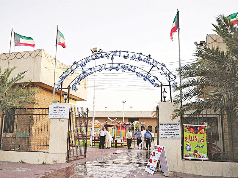 أحد المقاهي الشعبية