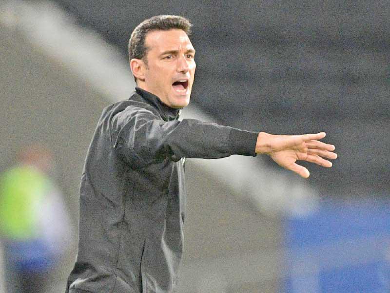  المدير الفني للمنتخب الأرجنتيني ليونيل سكالوني