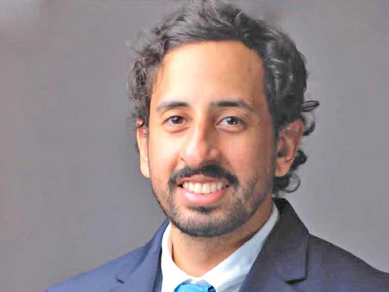 مدير العلاقات العامة والتسويق في كلية الكويت للعلوم والتكنولوجيا، إبراهيم المطوع