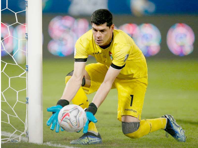  الحارس البوليفي كارلوس لامبي