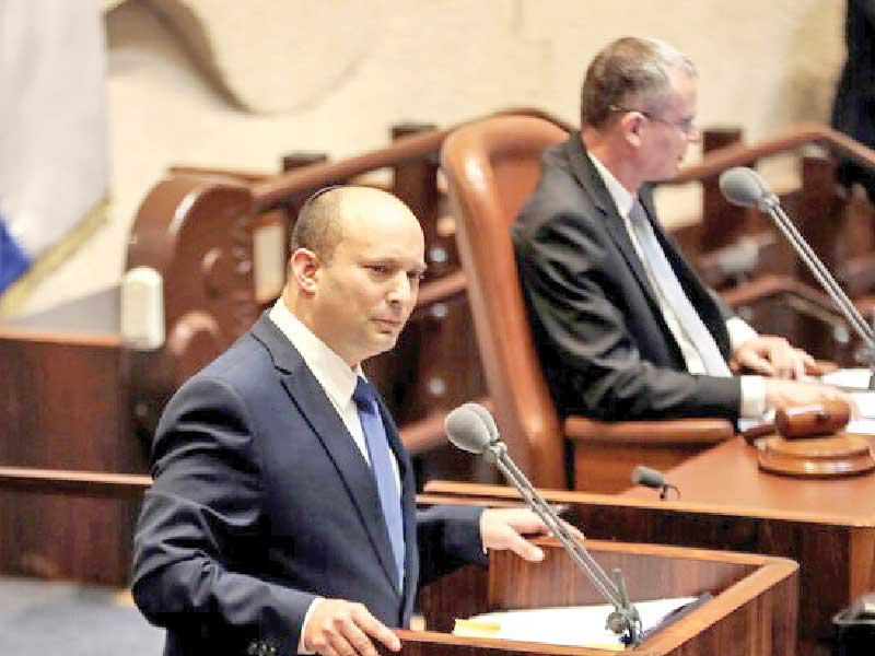 رئيس الوزراء الإسرائيلي الجديد نفتالي بينيت يلغي حظر نتنياهو بشأن إيران