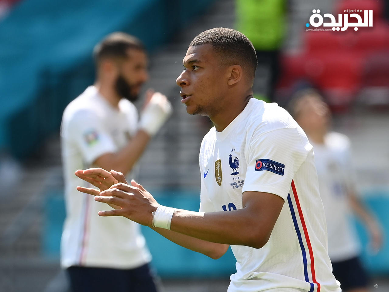 «يويفا» يحقق في تعرض لاعبي فرنسا لإساءات عنصرية بالمجر