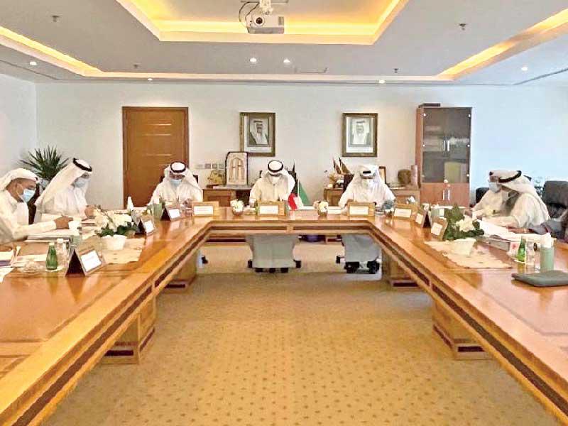  وزير التعليم العالي، د. محمد الفارس مترئساً اجتماع مجلس الجامعات الخاصة أمس