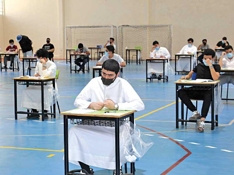 جانب من اختبارات الثانوية العامة أمس