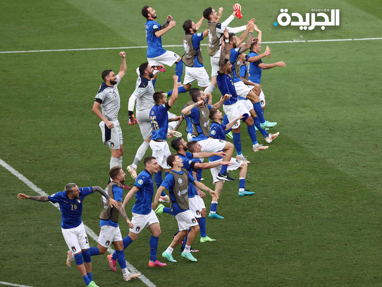 فرحة لاعبي ايطاليا بالتأهل بالعلامة الكاملة