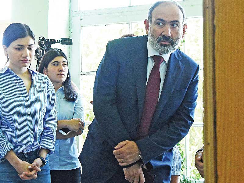 رئيس الوزراء الأرميني نيكول باشينيان 