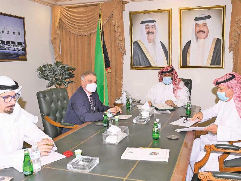 محافظ العاصمة خلال اللقاء