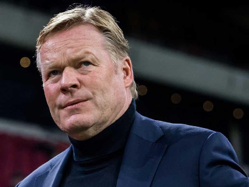 المدير الفني لبرشلونة الهولندي رونالد كومان