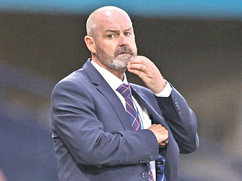 المدير الفني للمنتخب الاسكتلندي ستيف كلارك