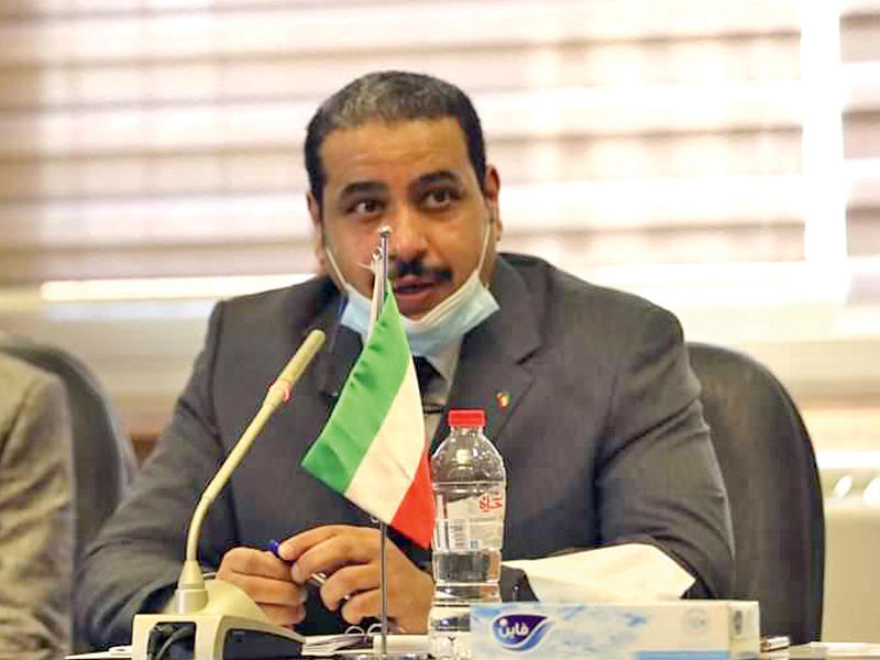  نائب المدير العام للهيئة العامة للرياضة د. مشعل الهدبة في اجتماع العمومية