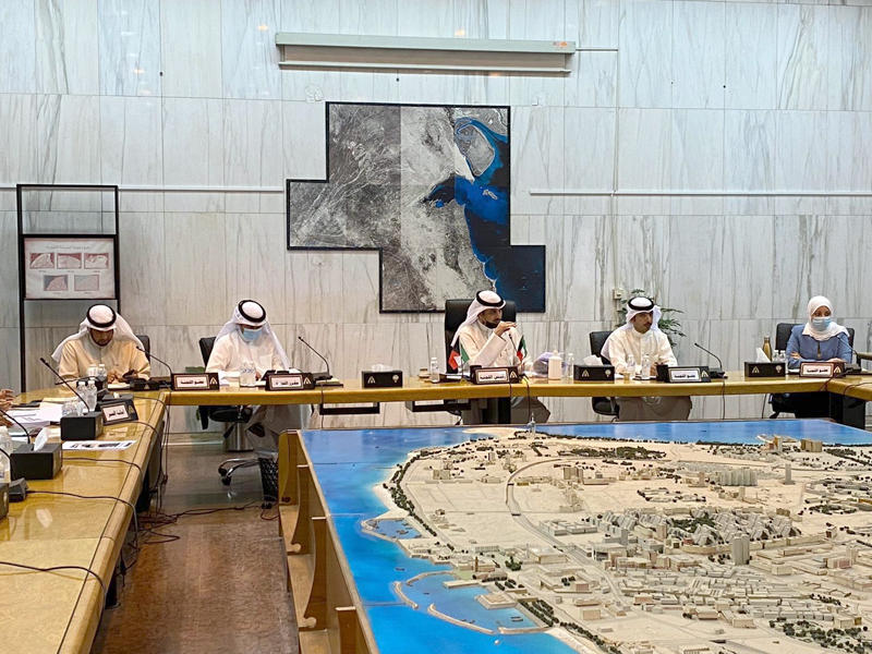 اجتماع لجنة الأحمدي