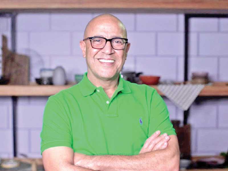 الممثل أشرف عبدالباقي 