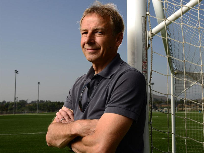 المدير الفني السابق للمنتخب الألماني لكرة القدم  يورغن كلينسمان