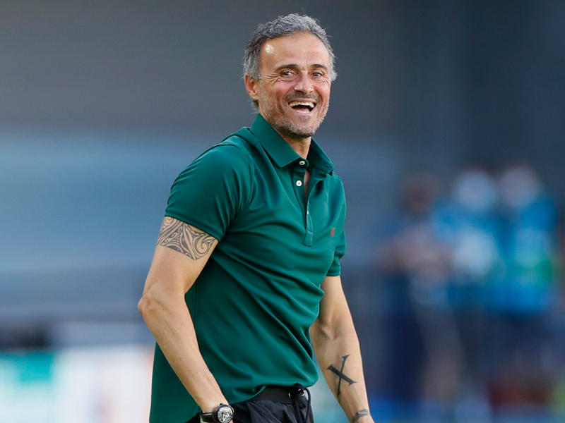 المدير الفني للمنتخب الإسباني  لويس إنريكي 