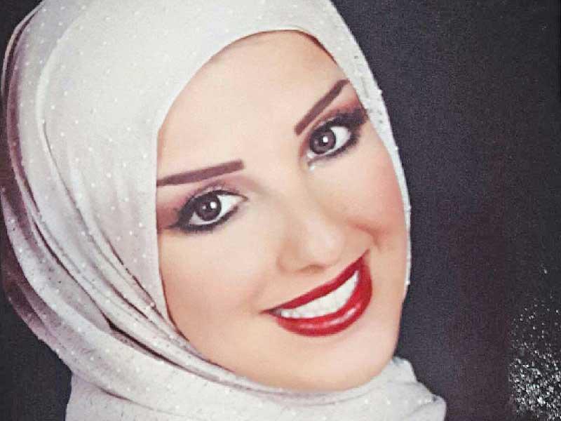 الفنانة التشكيلية نوف العريني