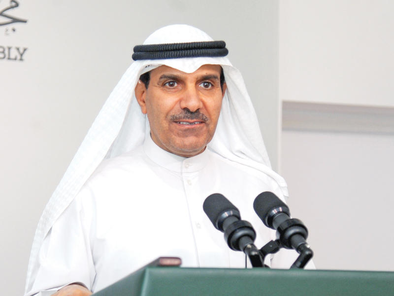 النائب مرزوق الخليفة